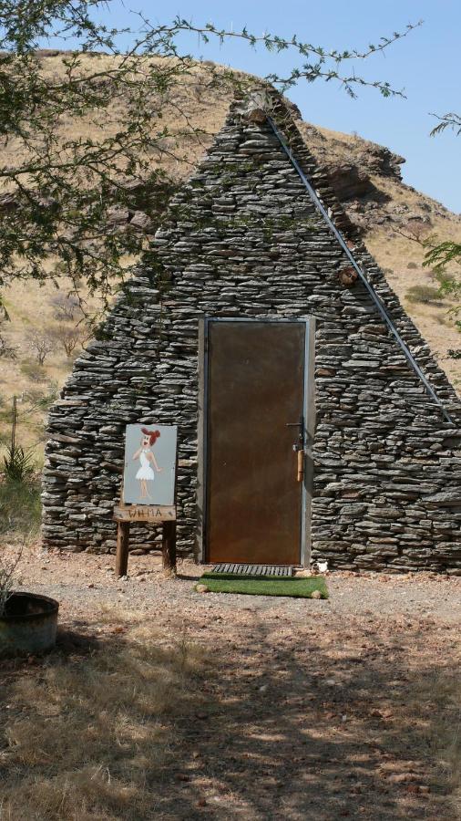 Rooiklip Camp Flintstone Apartment Exterior photo